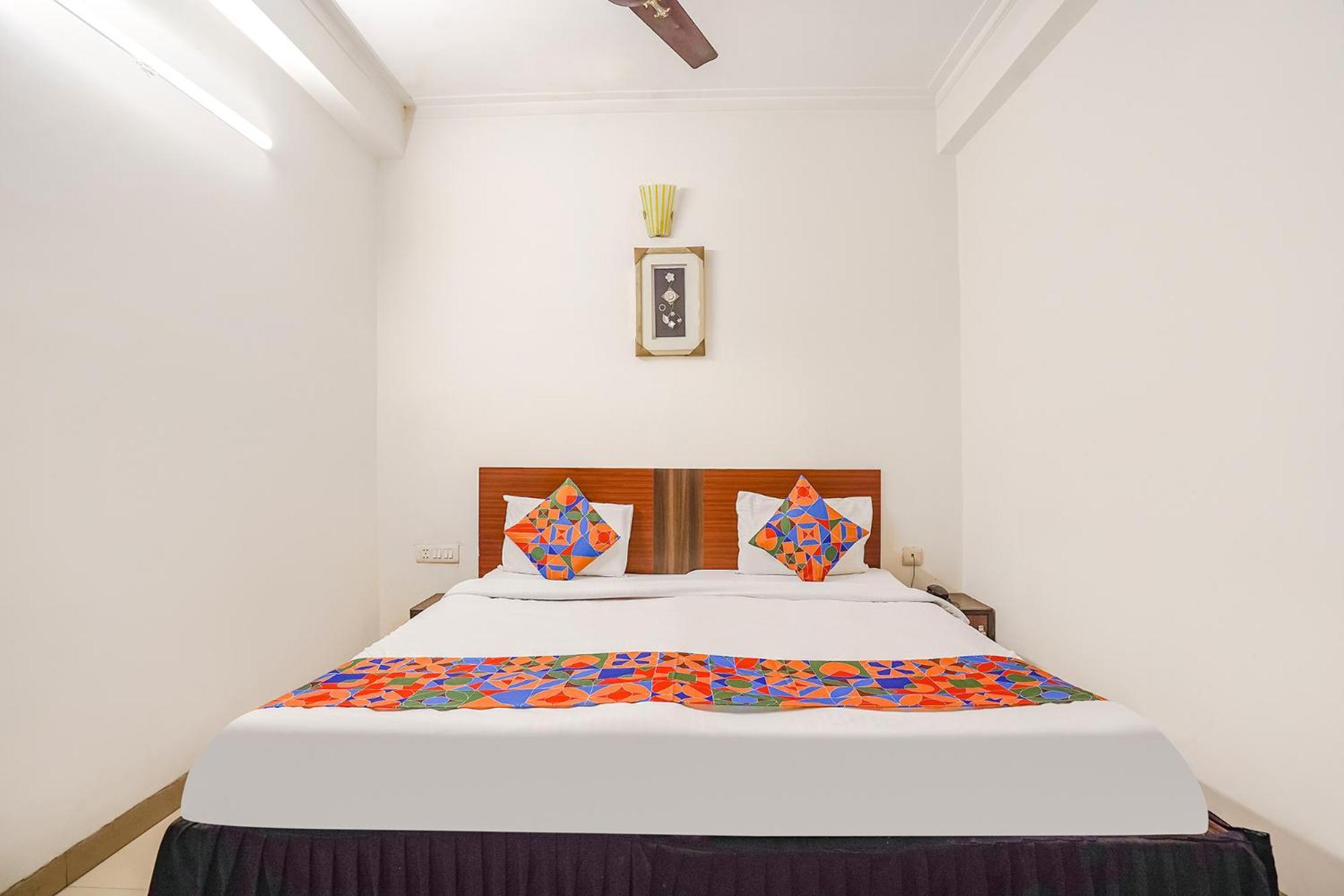 Fabhotel Sai Residency Агра Экстерьер фото