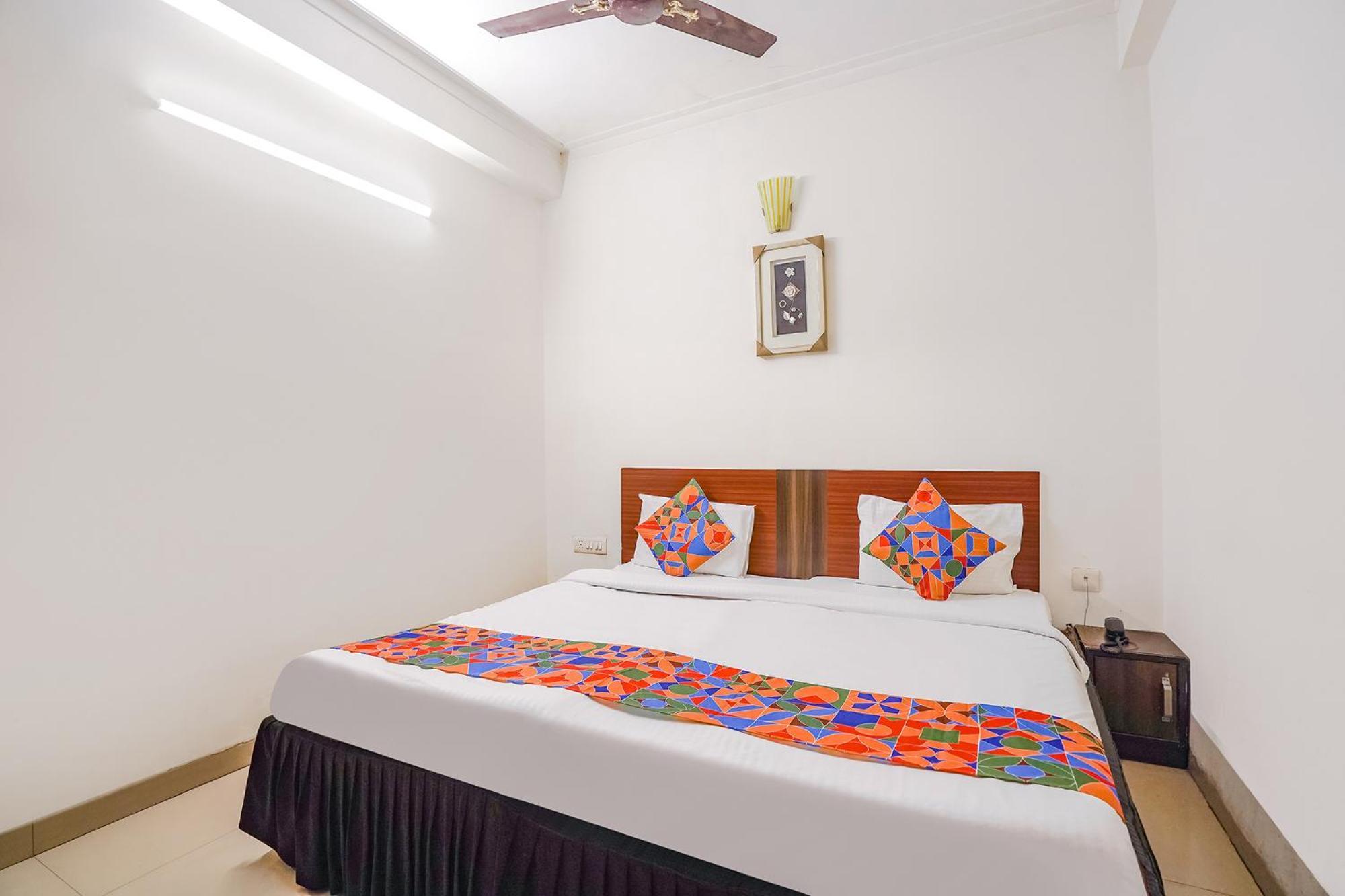 Fabhotel Sai Residency Агра Экстерьер фото