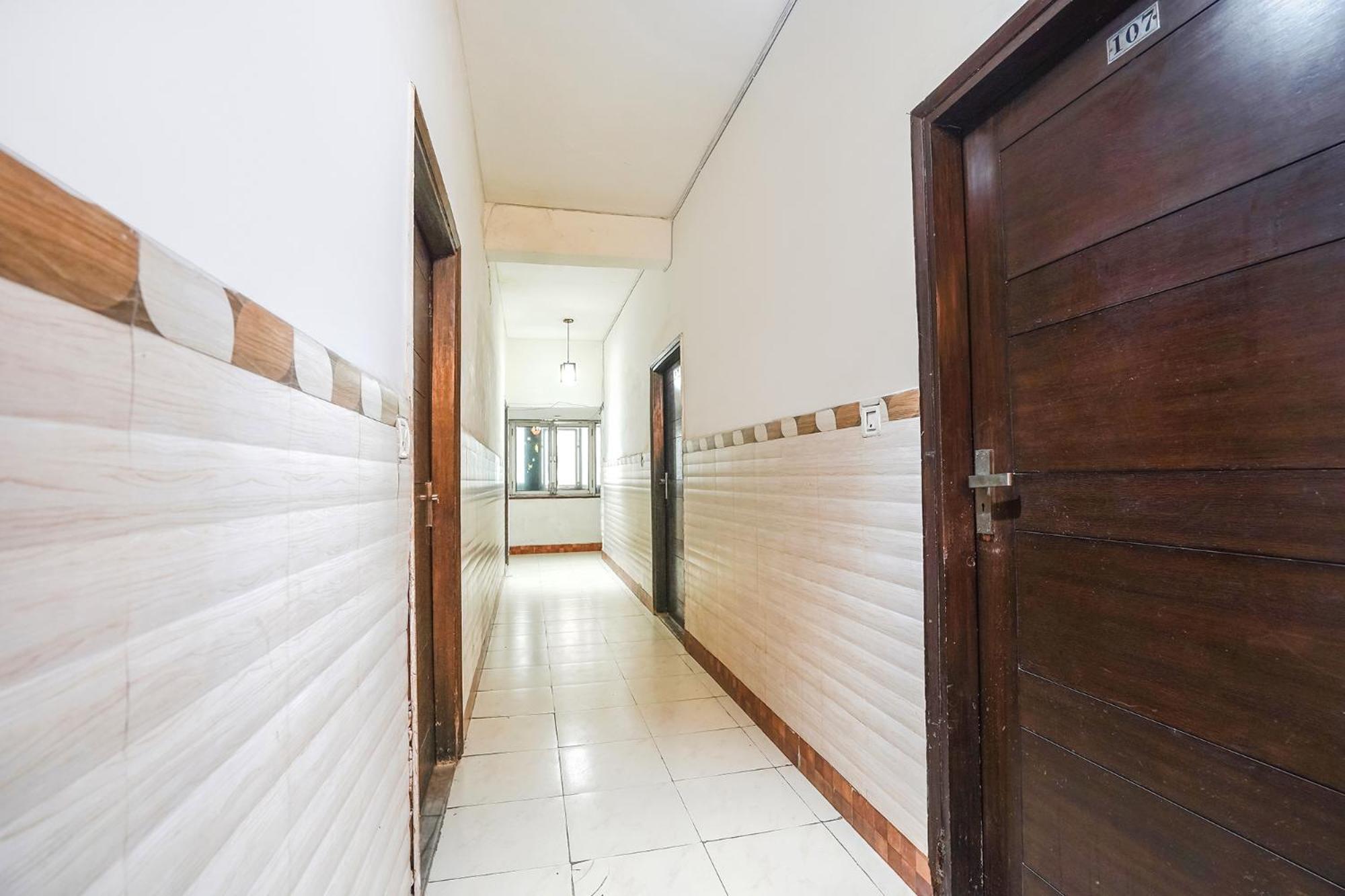 Fabhotel Sai Residency Агра Экстерьер фото